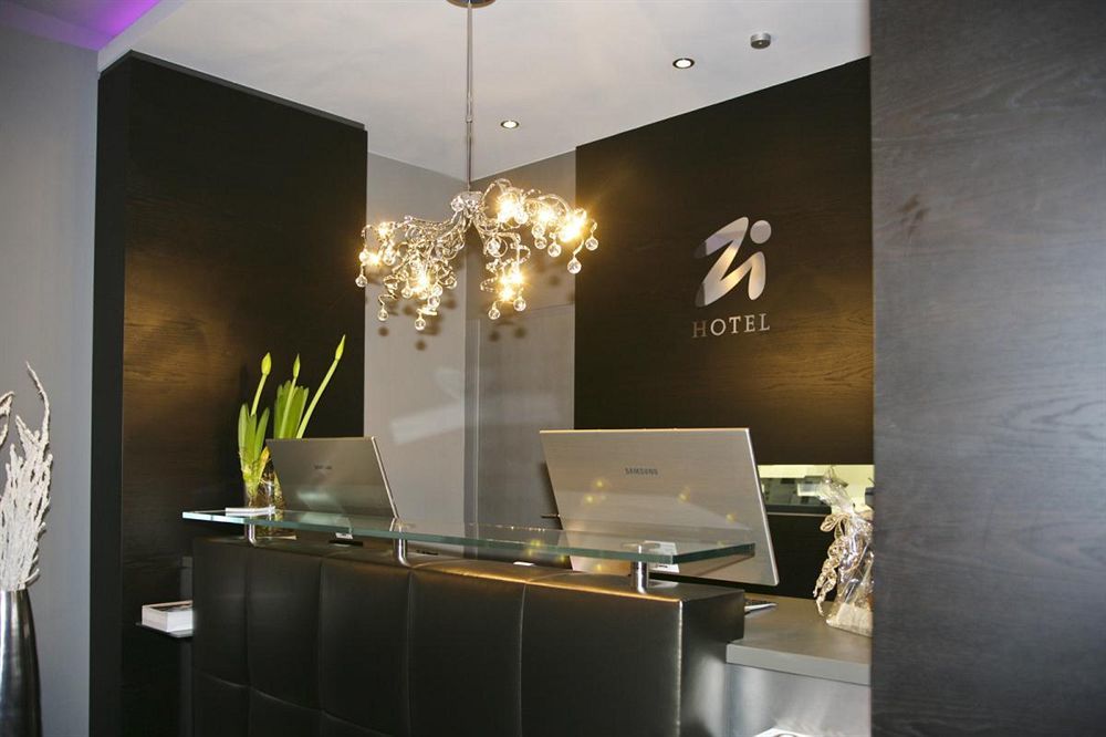 Zi Hotel Karlsruhe Extérieur photo